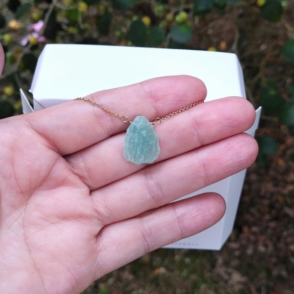 Luna🌙 Norte Double✌️ Gold Necklace Set - Picture 4 of 14